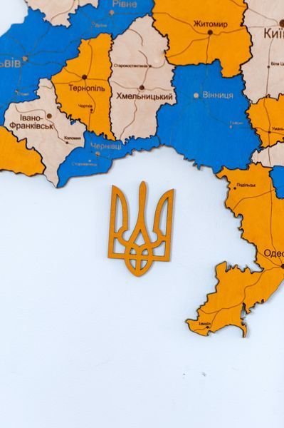 Дерев'яна карта України "Патріот", багатошарова, Simpl 200&times;134 см фото &mdash; Karta-Ukrainy.com.ua