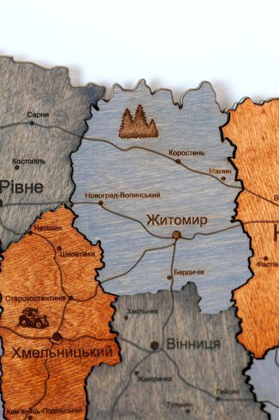 Дерев'яна карта України "Скеля Довбуша", багатошарова, Logistics 200&times;134 см фото &mdash; Karta-Ukrainy.com.ua