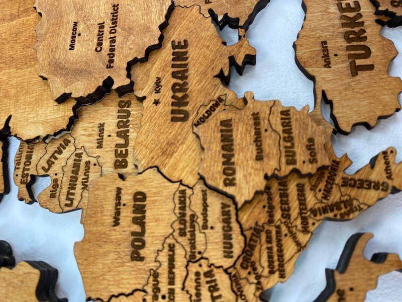 Дерев'яна карта світу, багатошарова  "Natural" 300&times;175 см фото &mdash; Karta-Ukrainy.com.ua
