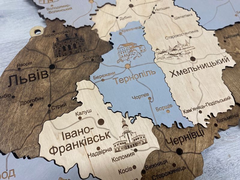 Дерев'яна мапа України з підсвіткою "Кам'яний ліс", багатошарова, Travel 250&times;165см фото &mdash; Karta-Ukrainy.com.ua