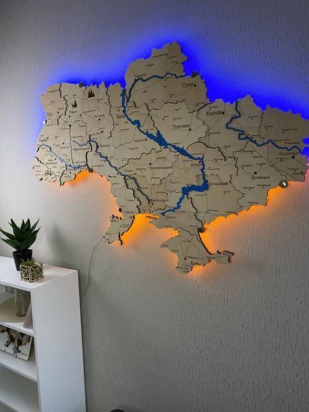 Деревянная карта Украины с подсветкой "Классическая" River, 250&times;165 см фото &mdash; Karta-Ukrainy.com.ua