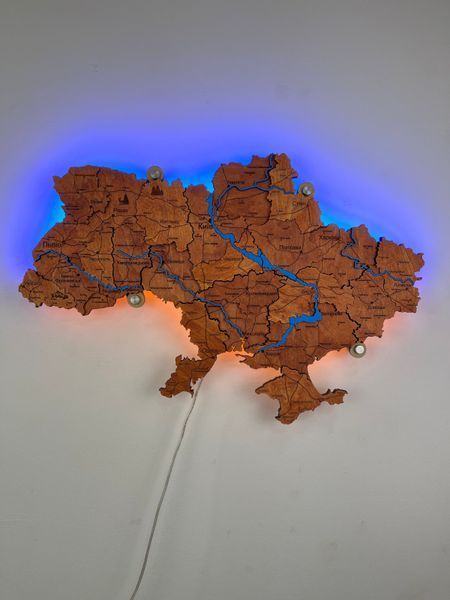 Дерев'яна мапа України з підсвіткою "Тік " River, 250&times;165 см фото &mdash; Karta-Ukrainy.com.ua